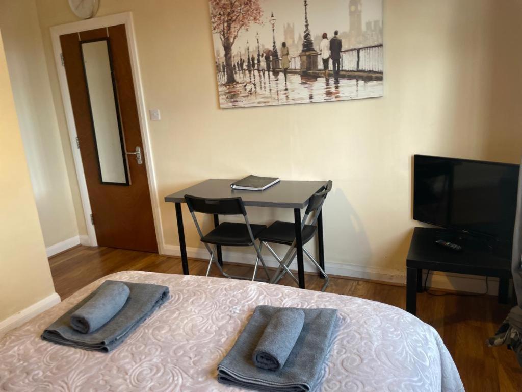 Appartement Anazing 2 - North East - Chingford Londen